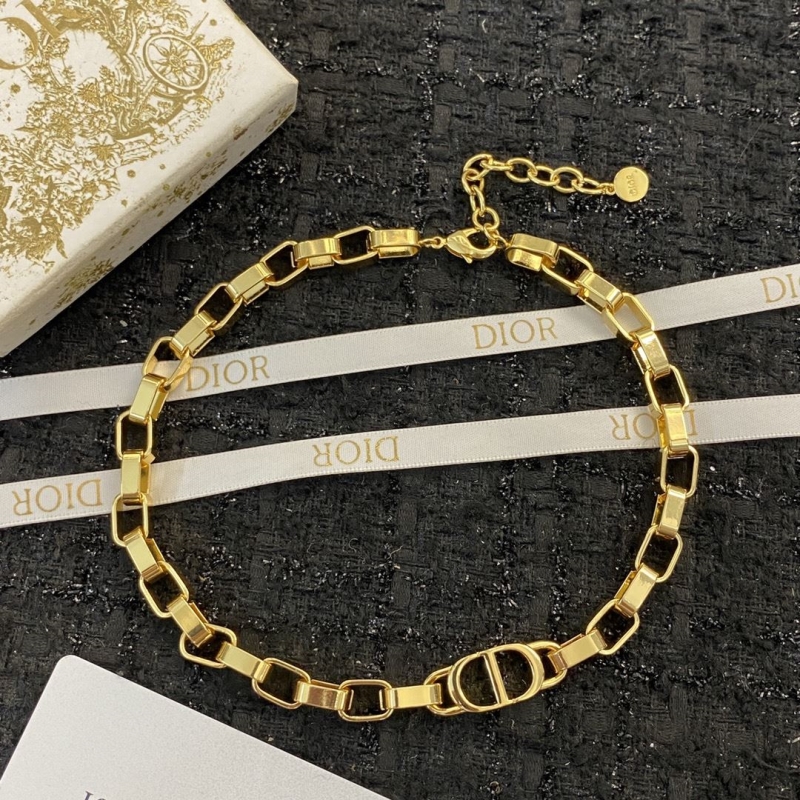 chr1st1an D10r necklaces